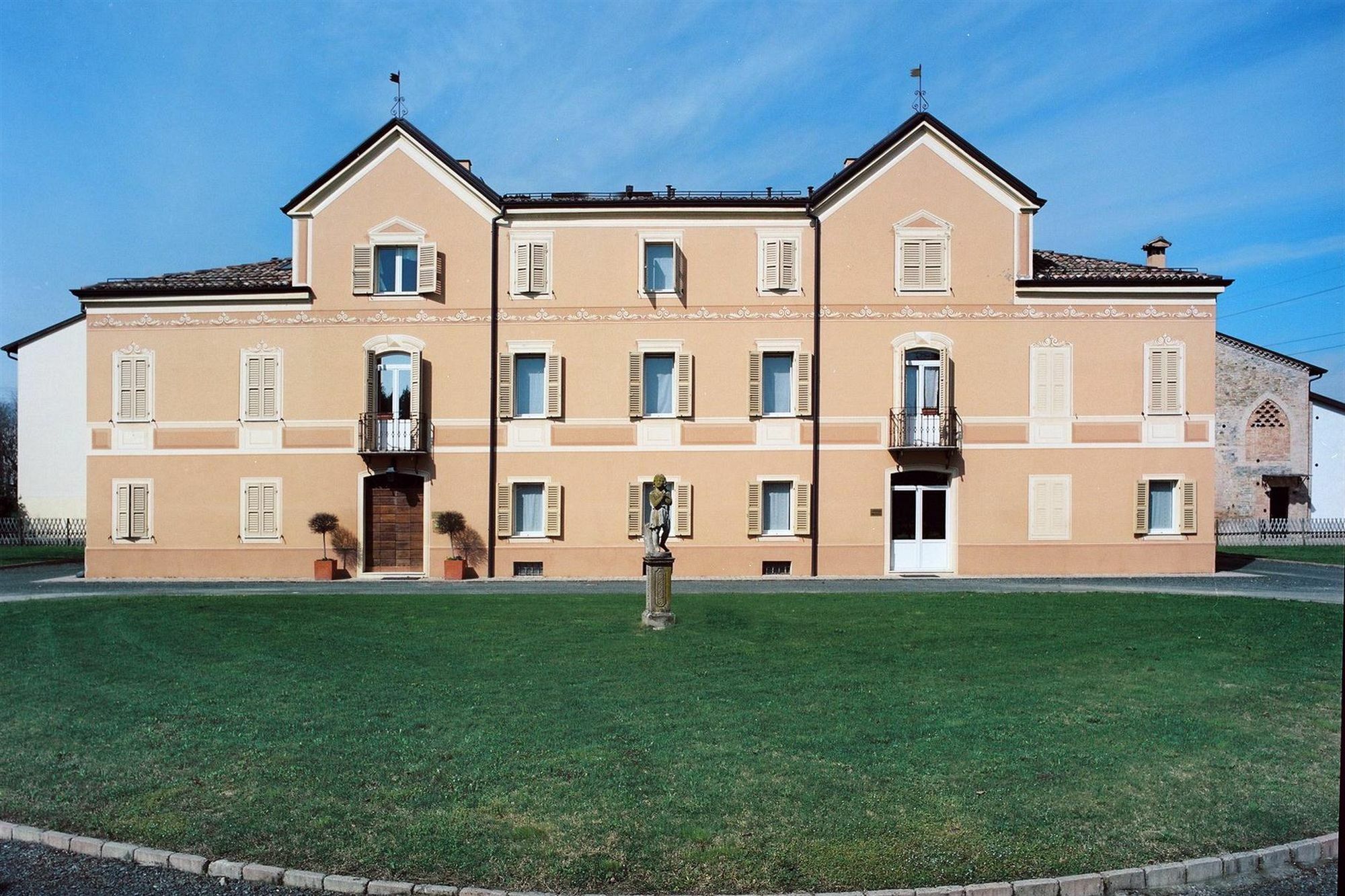 Villa Meli Lupi - Residenze Temporanee Parma Kültér fotó